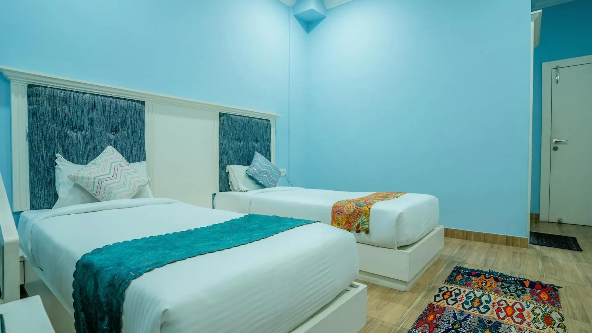 Tripli Hotels White Manor Udaipur