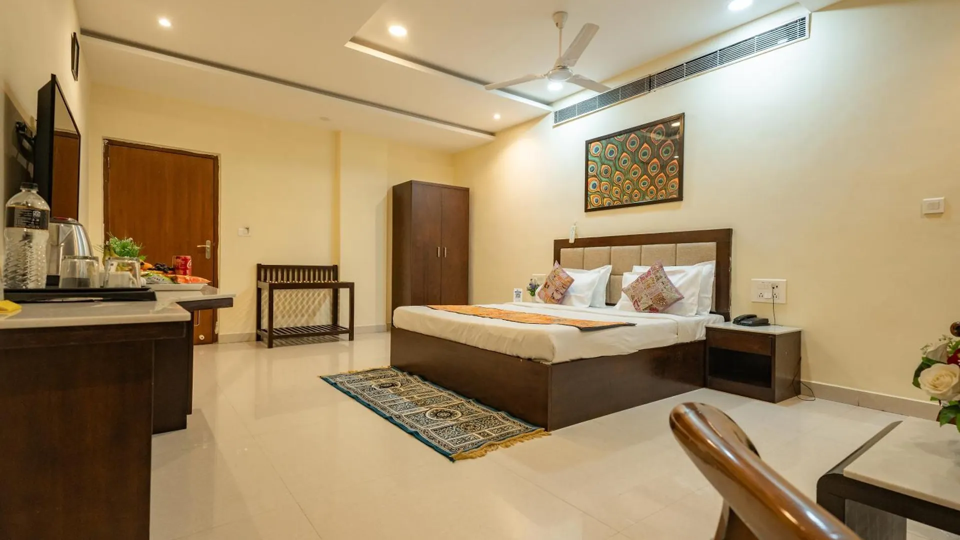 Tripli Hotels White Manor Udaipur