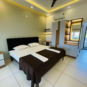 https://resort-garden-bay.kerala-hotels.net