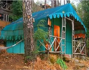 https://camp-potters-hill.shimlahotels.net