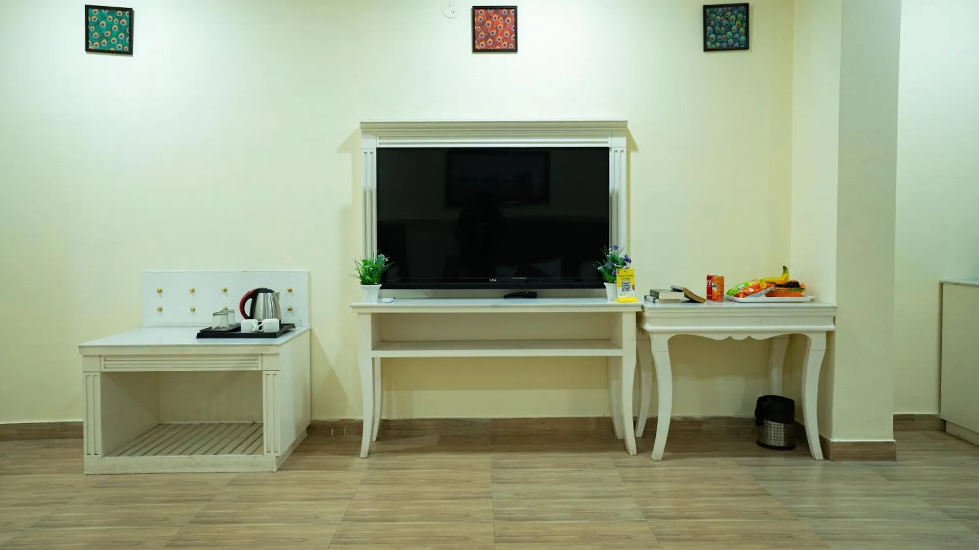 Tripli Hotels White Manor Udaipur 3*,  India