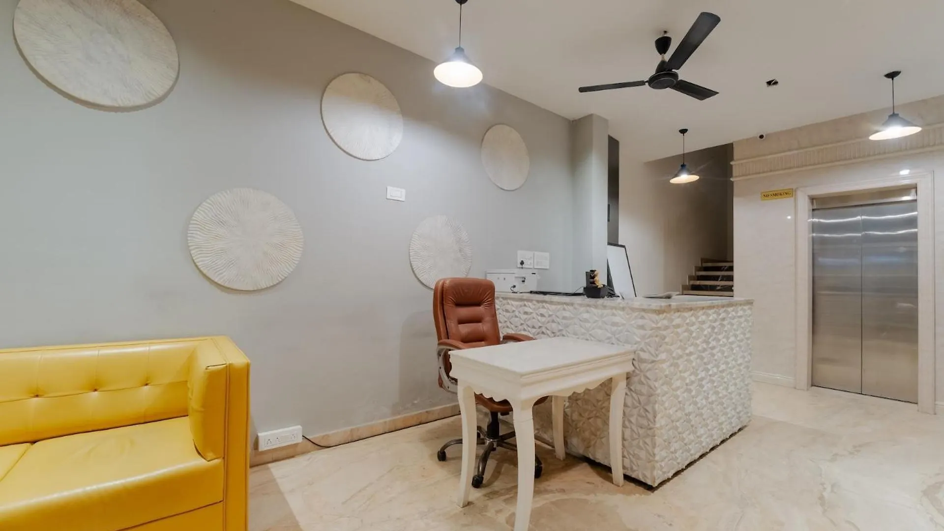 Tripli Hotels White Manor Udaipur
