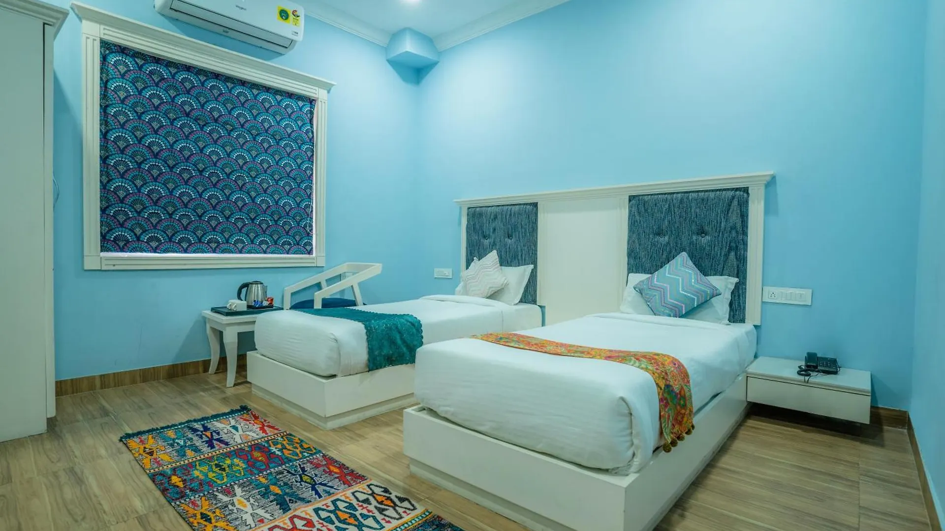 Tripli Hotels White Manor Udaipur India