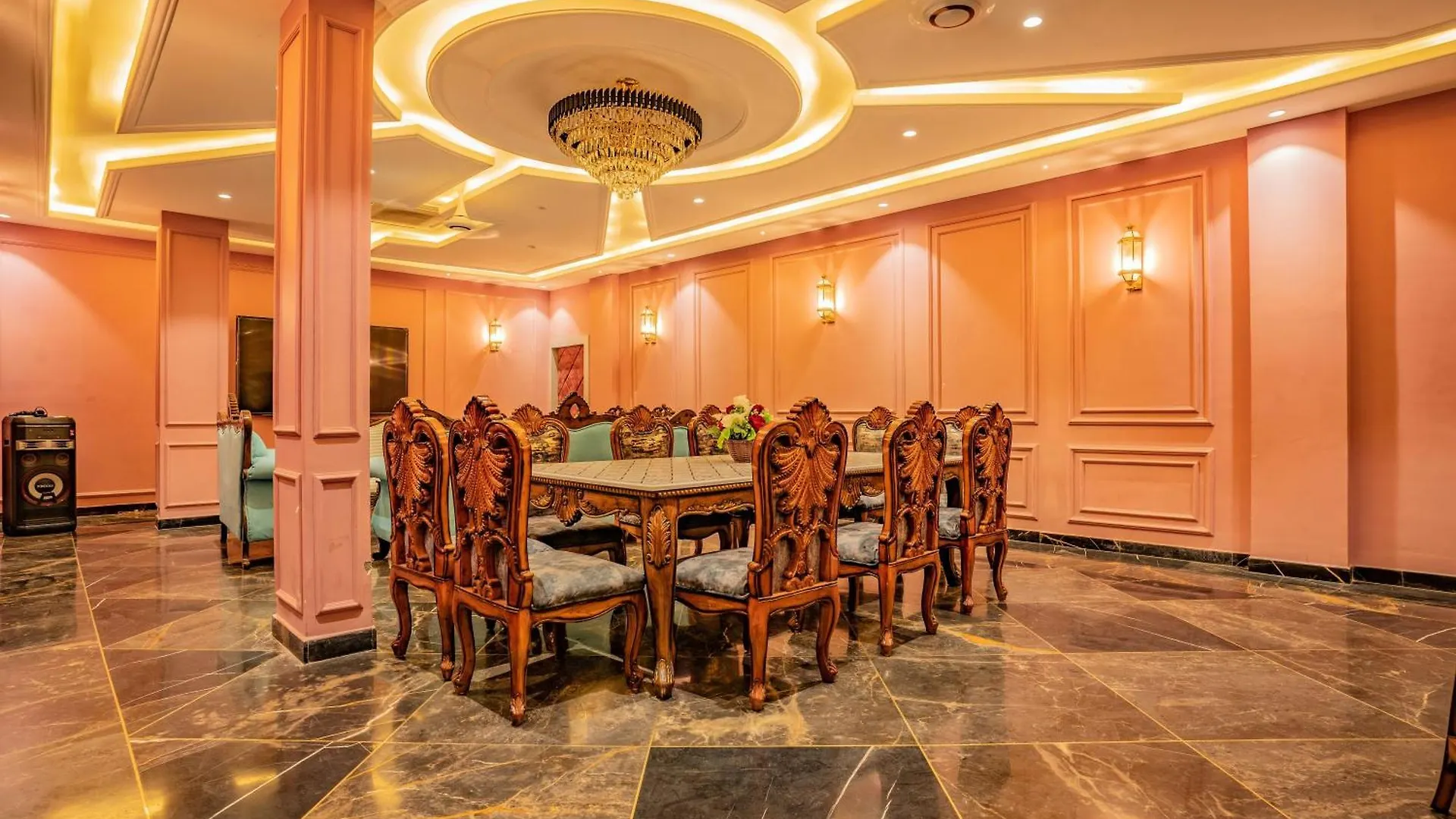 Tripli Hotels White Manor Udaipur