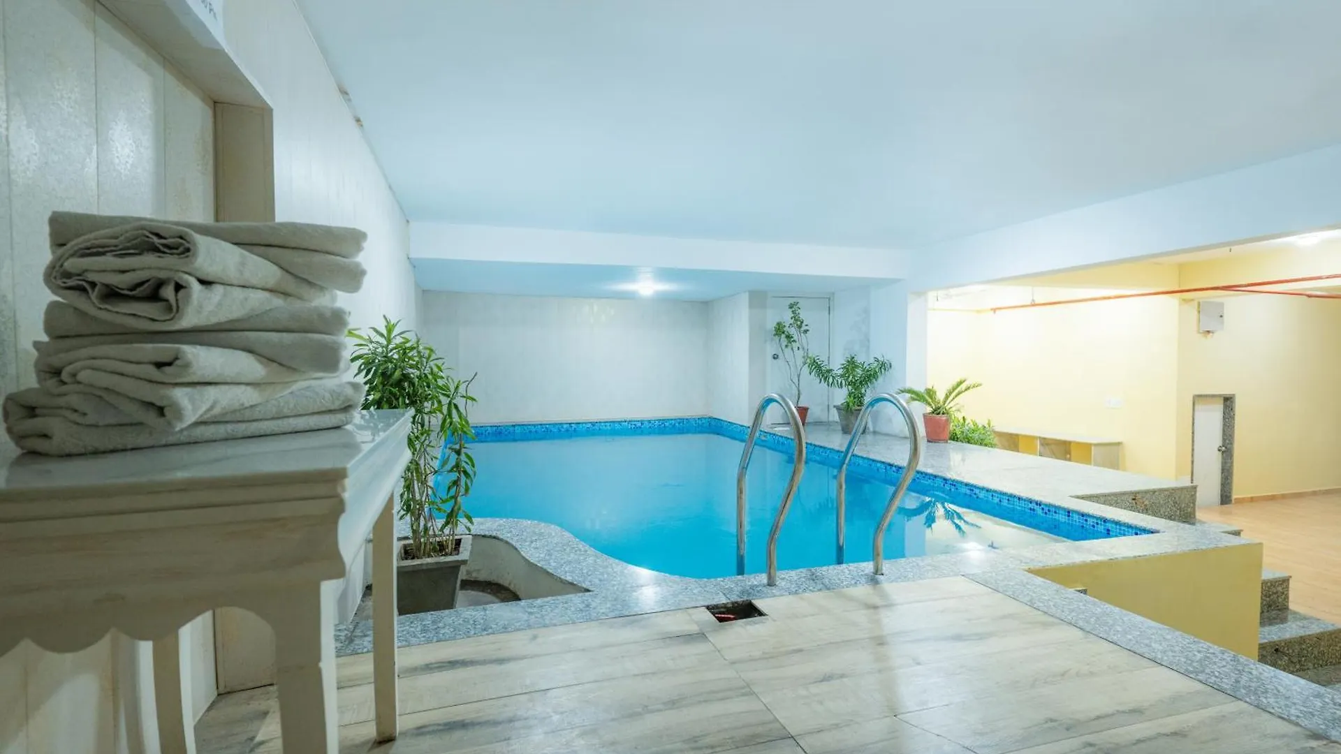 Tripli Hotels White Manor Udaipur